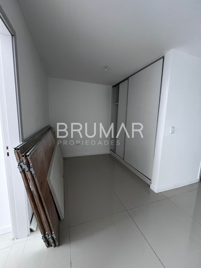 Apartamento ID.813 - Alquiler anual a estrenar 1 dormitorio y medio con parrillero propio 