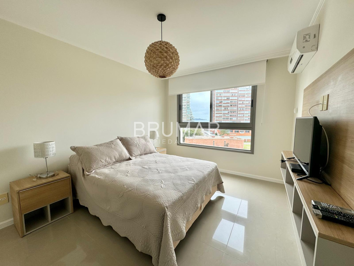 Apartamento ID.247 - Apartamento en Venta de Dos Dormitorios en Península