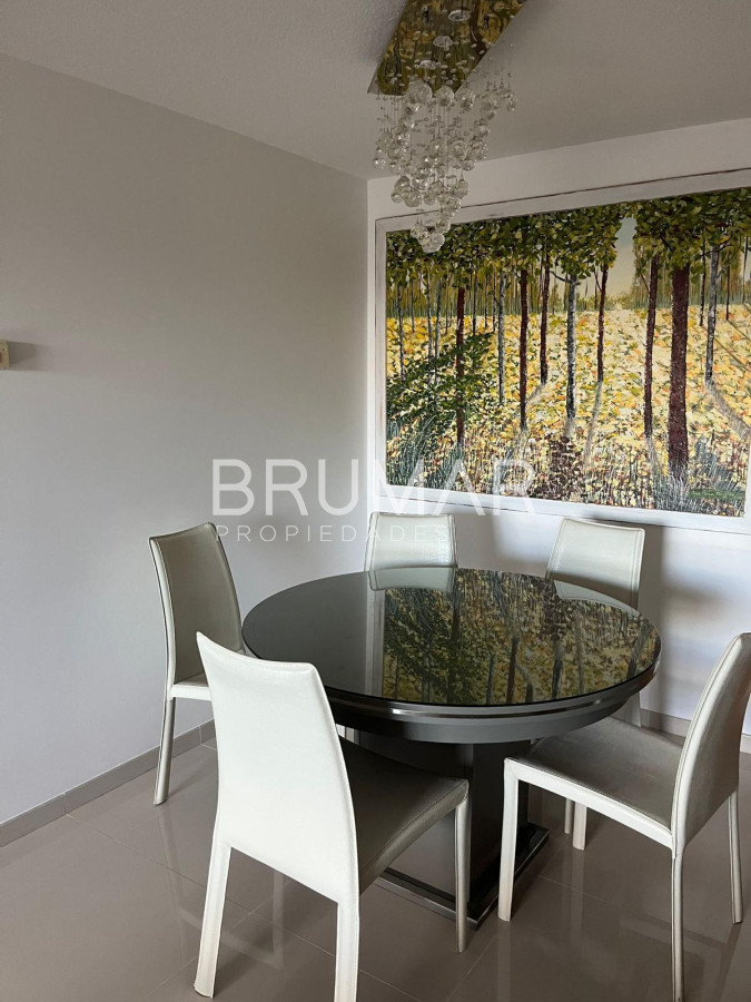 Apartamento ID.378 - Alquiler anual 3 dormitorios