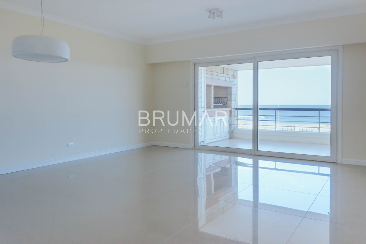 Apartamento ID.225 - Venta de Apartamento de dos Dormitorios en Veramansa