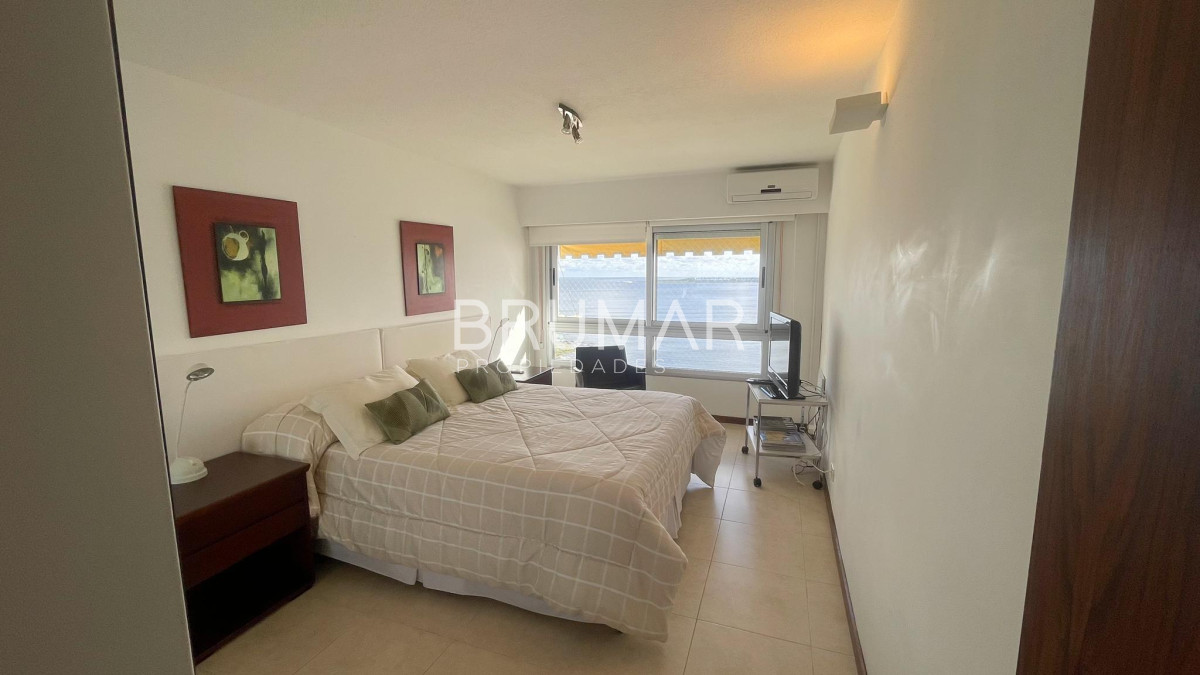 Apartamento ID.18 - Frente al mar departamentos de 3 dormitorios, en zona privilegiada.