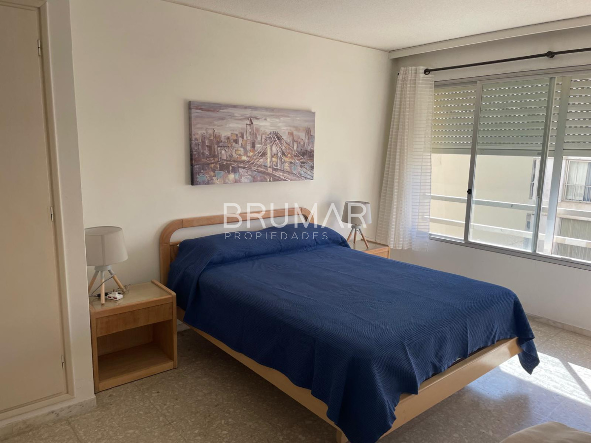 Apartamento ID.427 - Alquiler anual 3 dormitorios en península