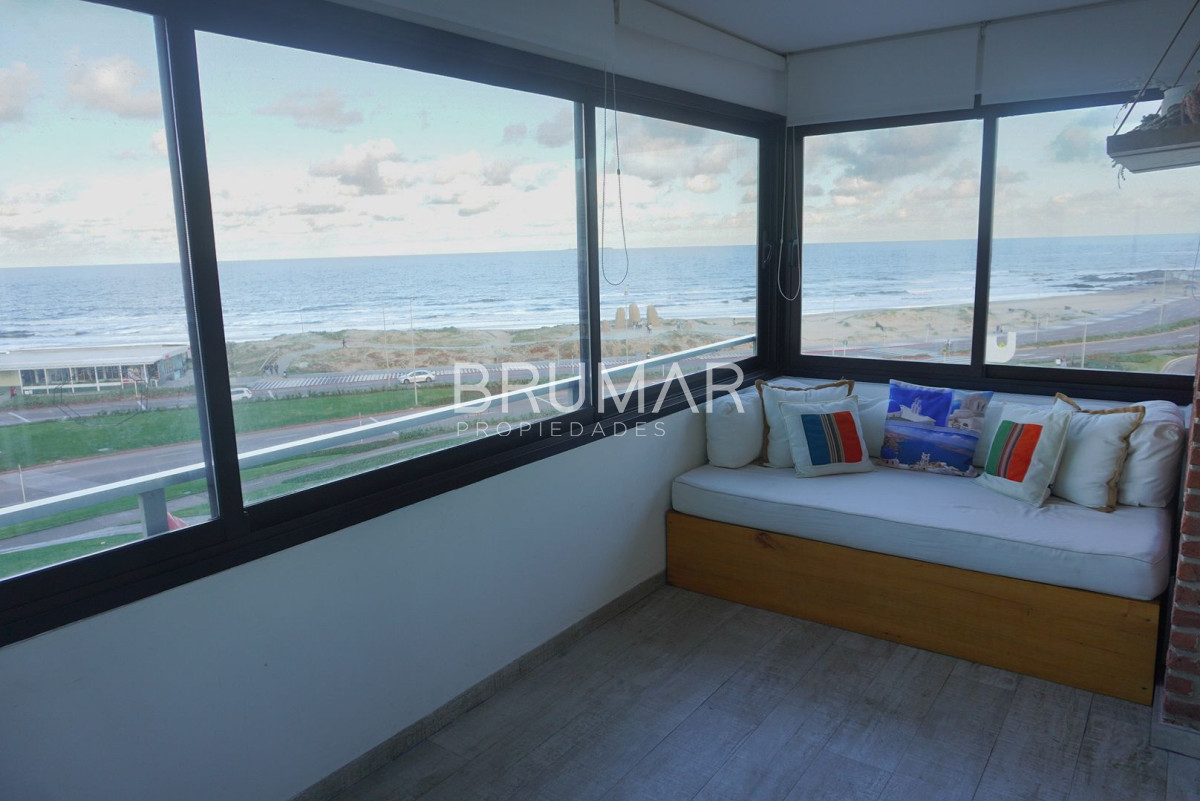 Apartamento ID.20 - Apartamento en venta de 3 dormitorios muy amplio vista a los dedos.