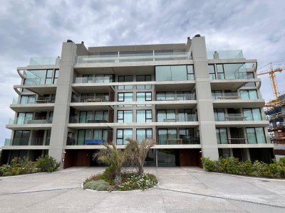 Venta Apartamento Manantiales 3 Suite