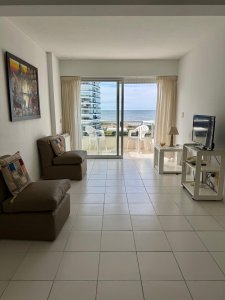 Apartamento 1 dormitorio con vista al mar 