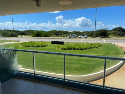 Venta Apartamento Brava 3 dormitorios.