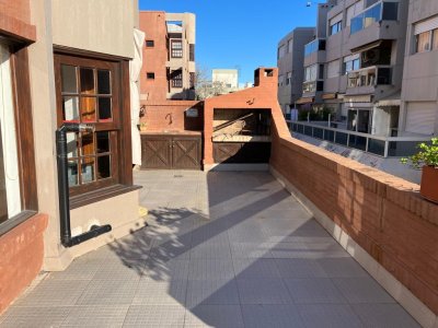 apartamento venta 2 dormitorios punta del este península parrillero