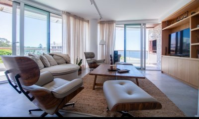 apartamento venta 2 dormitorios mansa punta del este vista al mar penthouse