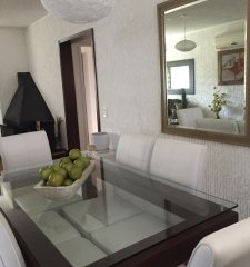 Venta departamento 2 dormitorios zona Roosevelt con estufa a leña y parrillero