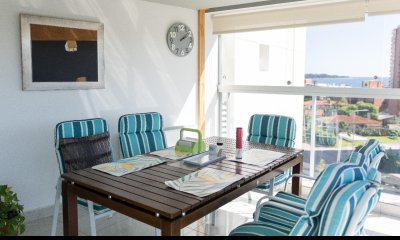 Apartamento en Venta de Dos Dormitorios Playa Mansa