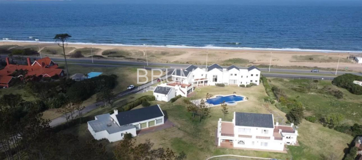 Casa ID.441 - Mansión en playa mansa con la mejor vista a la playa