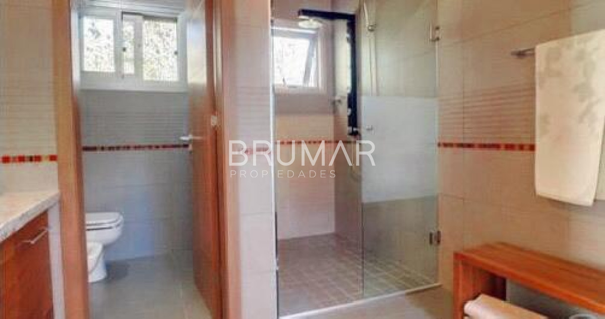 Casa ID.466 - Venta casa en barrio privado 4 dormitorios