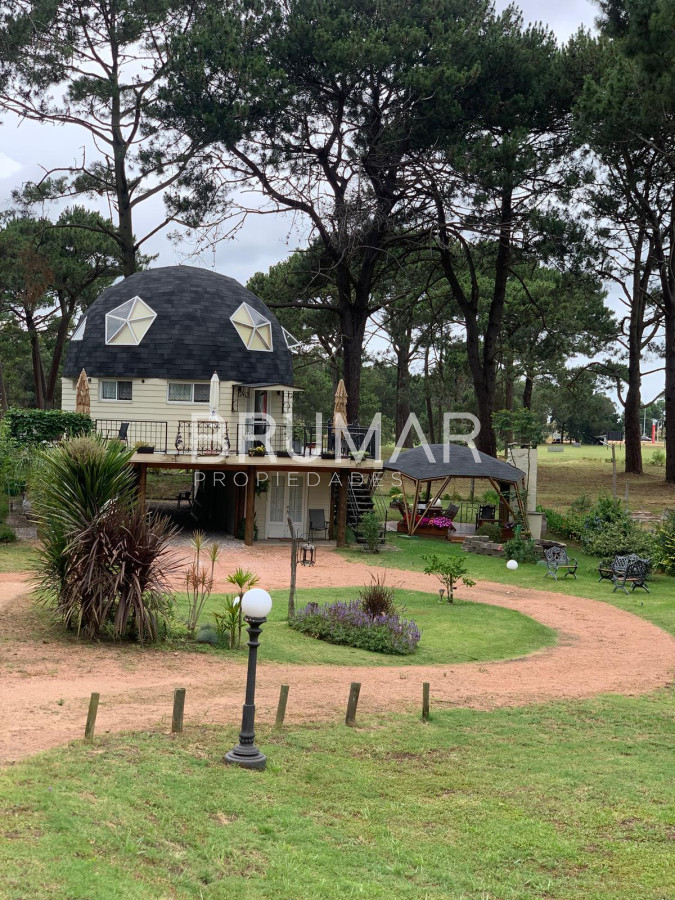 Casa ID.686 - Casa en venta y alquiler anual 2 dormitorios 