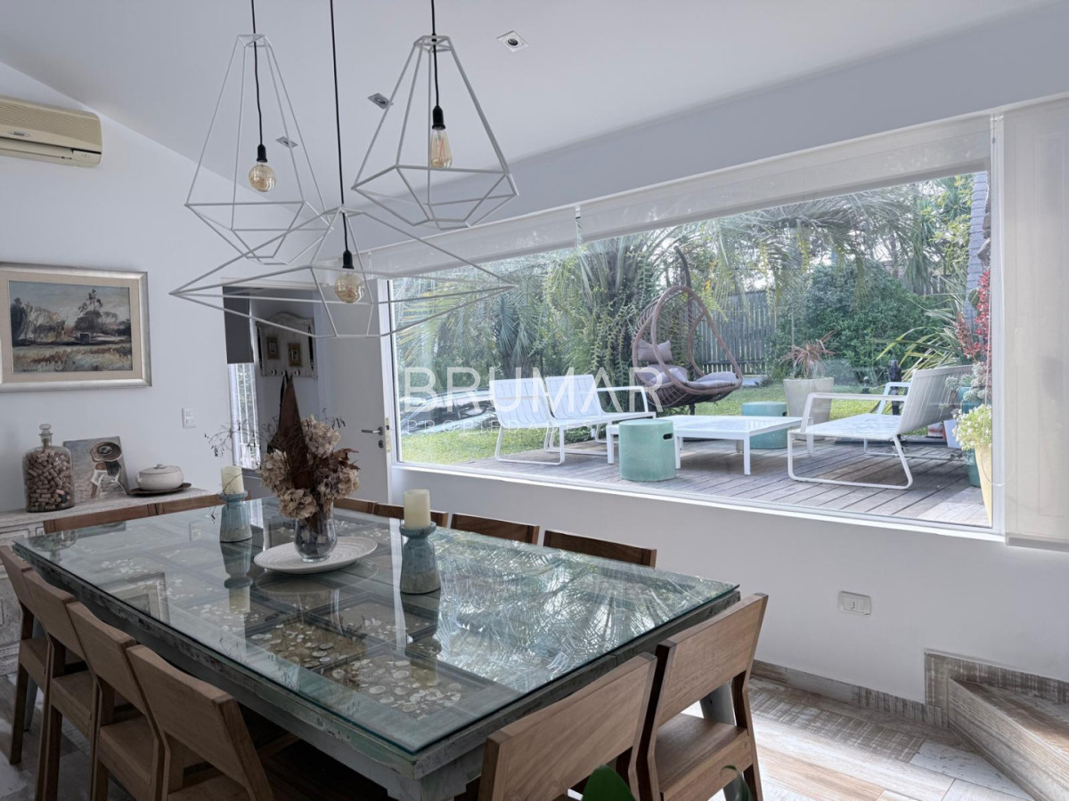 Casa ID.948 - Alquiler verano capacidad para 10 personas Punta del Este