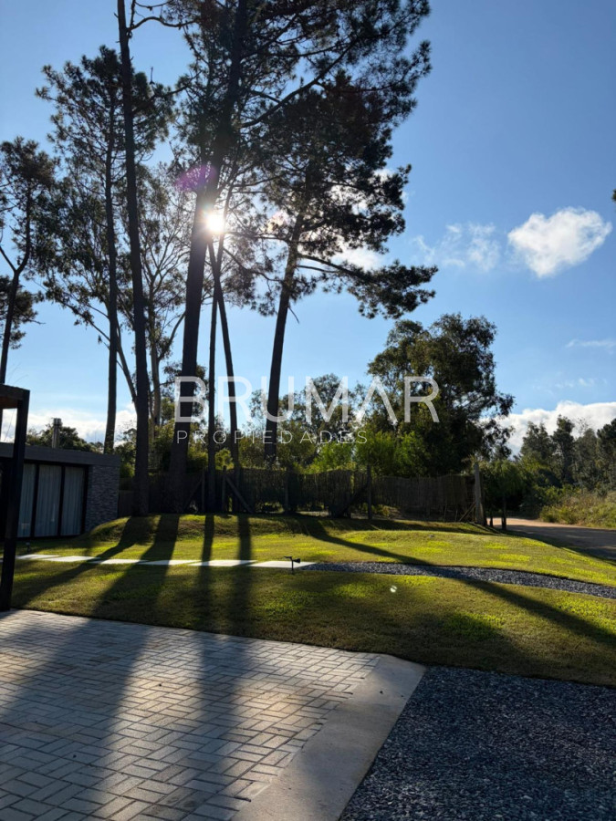 Casa ID.944 - EXCLUSIVA CASA EN LA BARRA