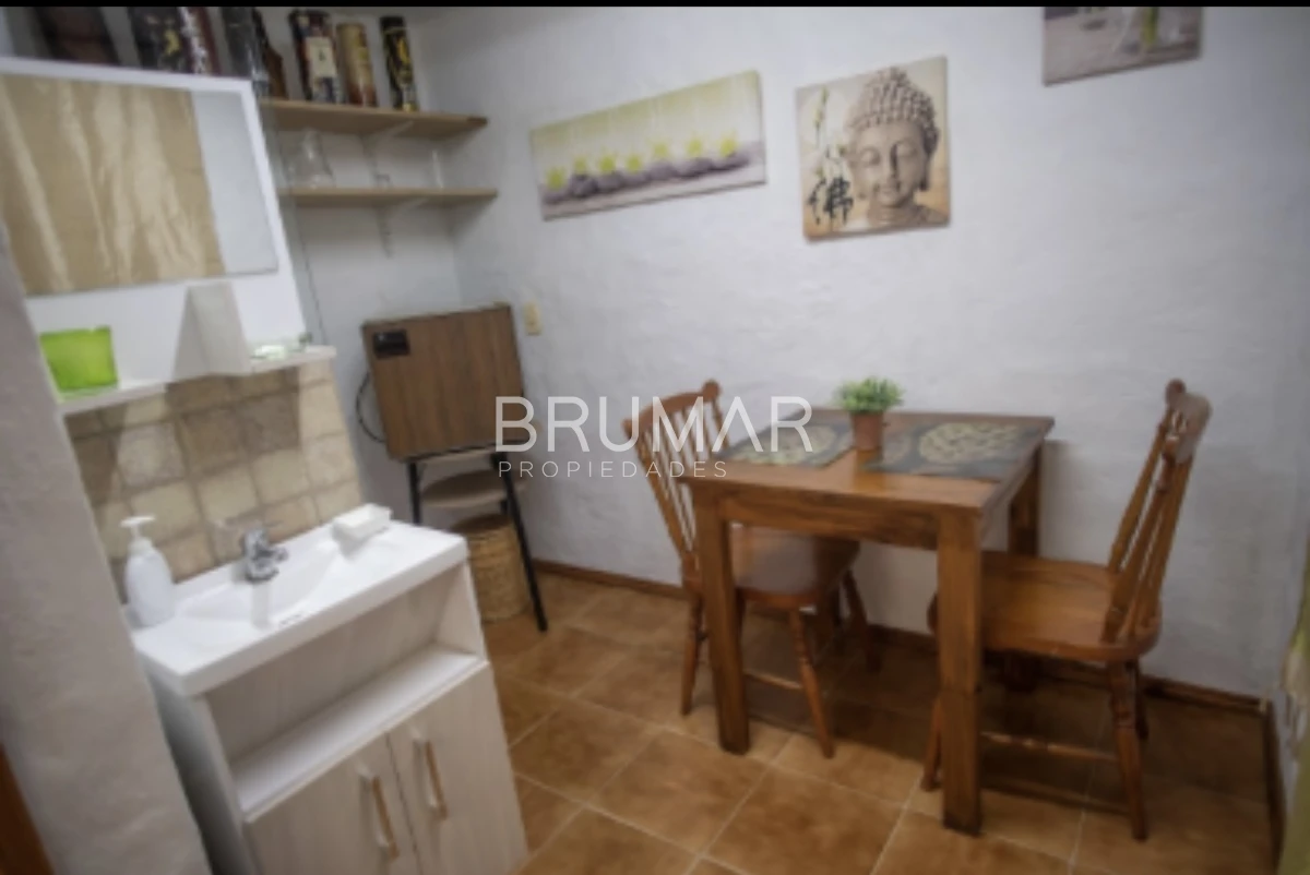 Casa ID.654 - Venta casa Beverly Hills 5 dormitorios