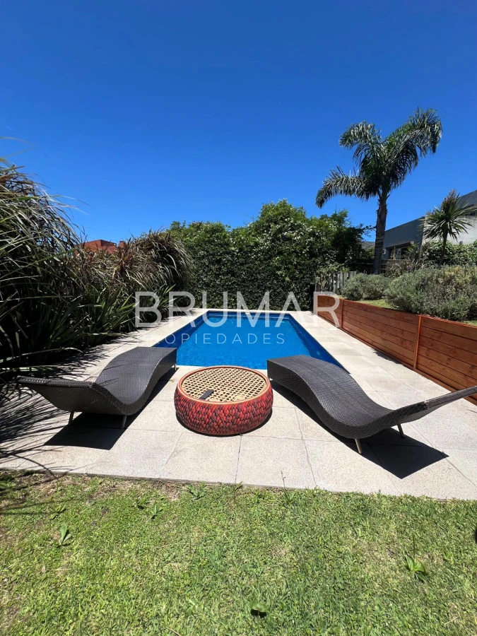 Casa ID.691 - Casa de 4 dormitorios en alquiler de verano 