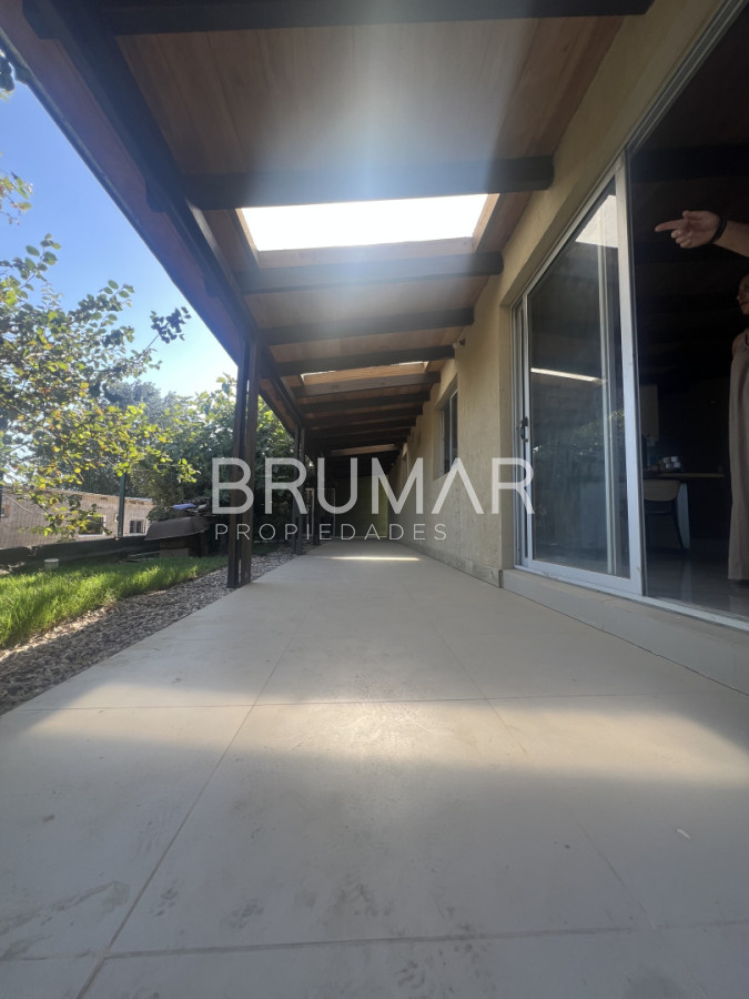 Casa ID.705 - Casa en venta 2 dormitorios mas dependencia