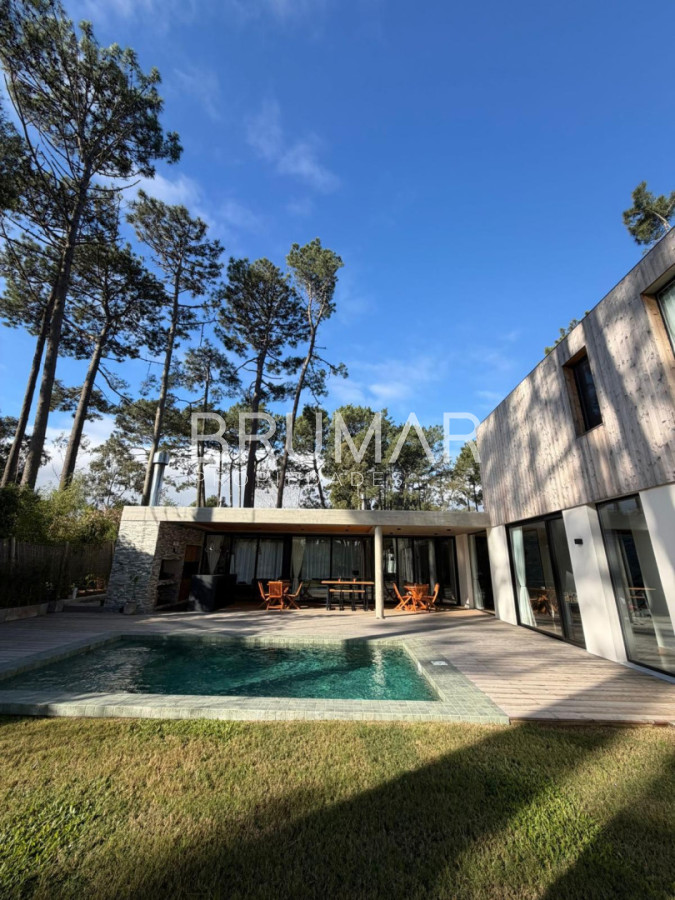 Casa ID.944 - EXCLUSIVA CASA EN LA BARRA