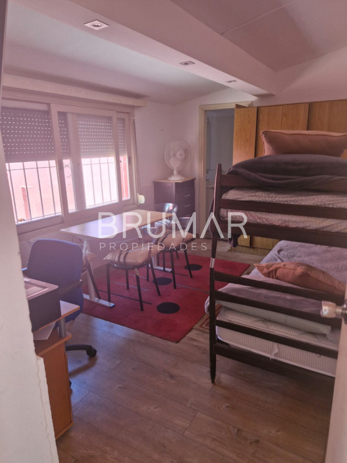 Casa ID.929 - CASA 3Dorm. PLAYA MANSA POCAS CUADRAS DEL MAR