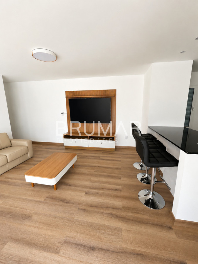 Casa ID.898 - Casa en alquiler anual