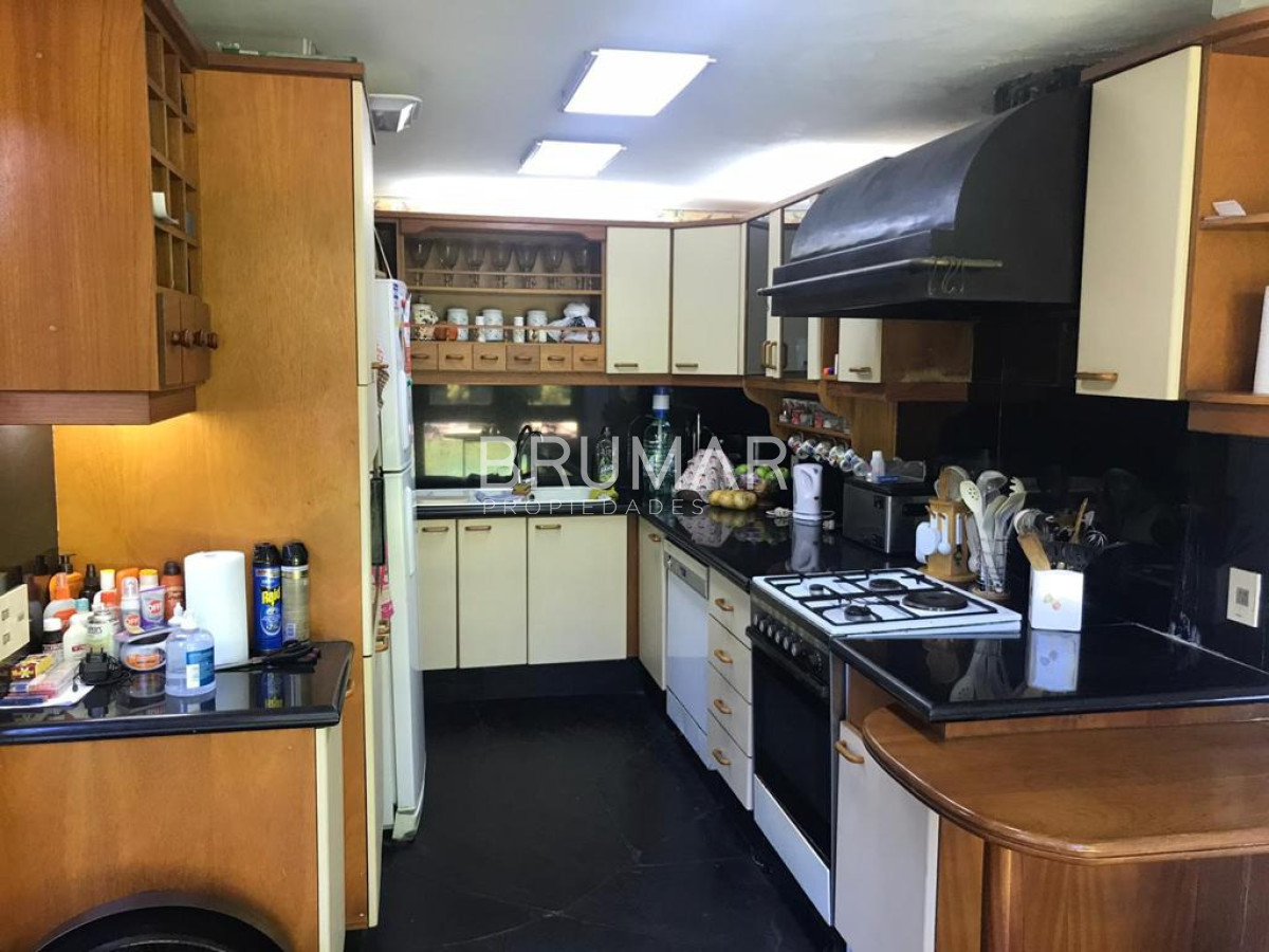 Casa ID.776 - Alquiler playa mansa casa capacidad para 12 personas