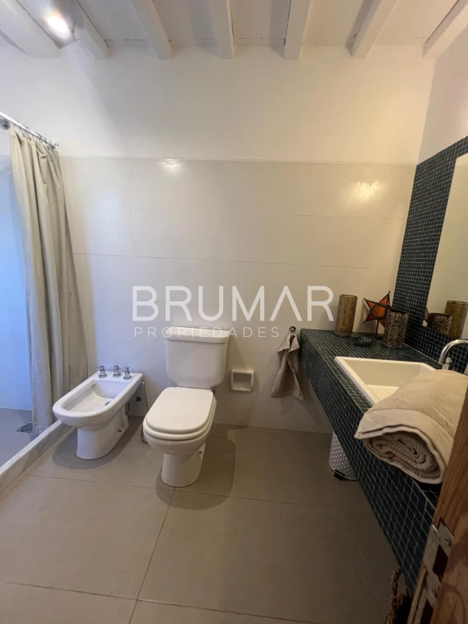 Casa ID.691 - Casa de 4 dormitorios en alquiler de verano 