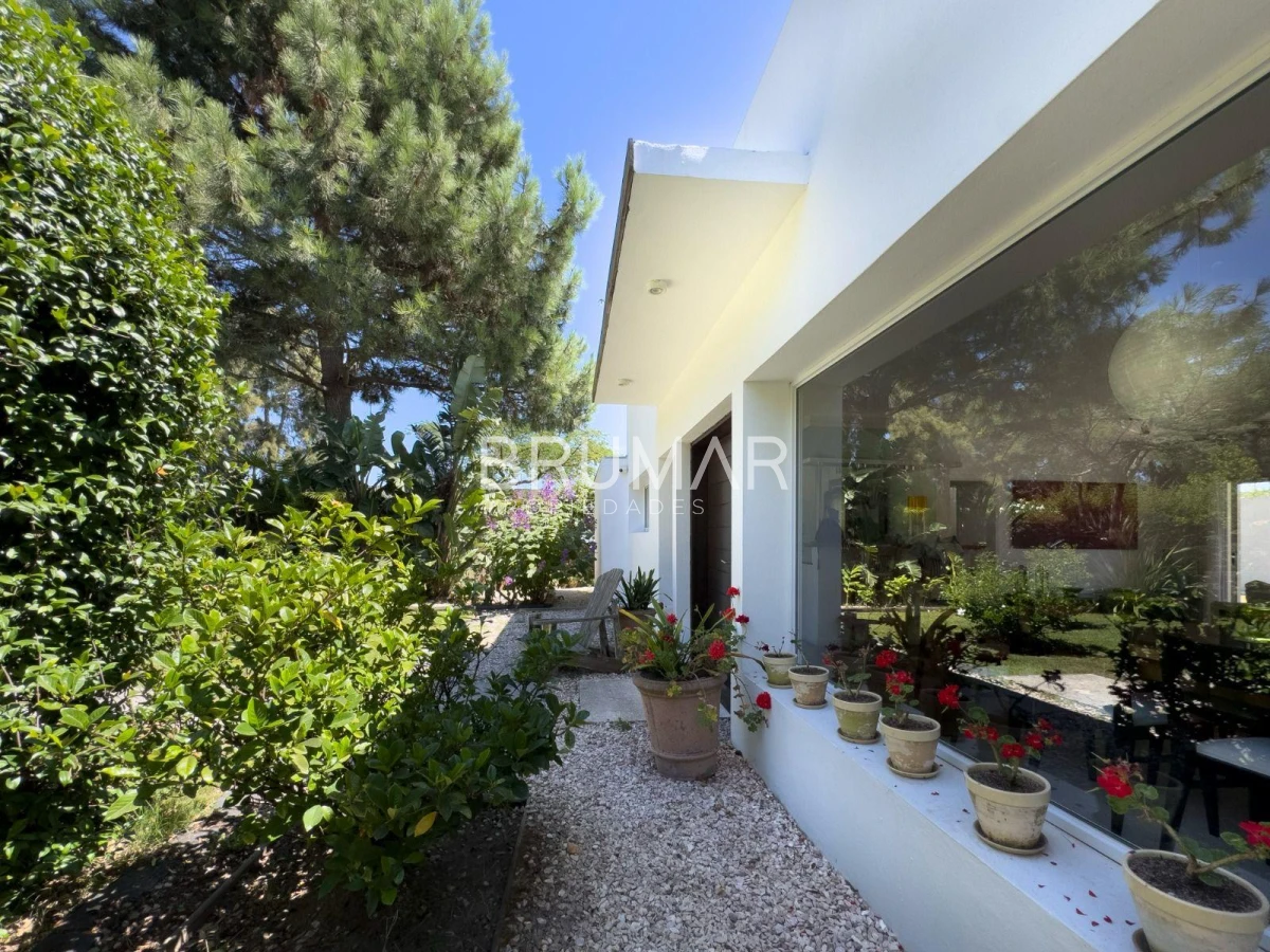 Casa ID.1 - Alquiler anual en barrio privado Punta del Este