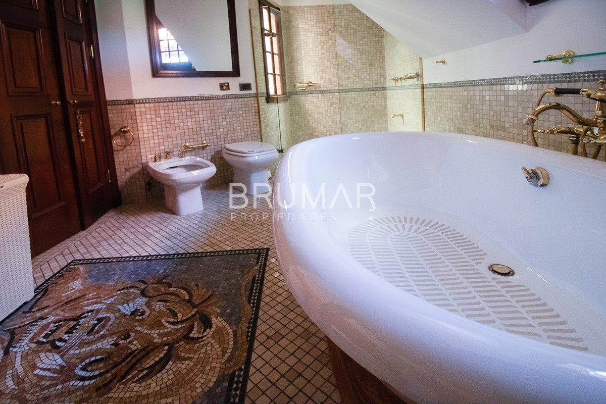 Casa ID.81 - venta casa mansa punta del este mansa frente al mar