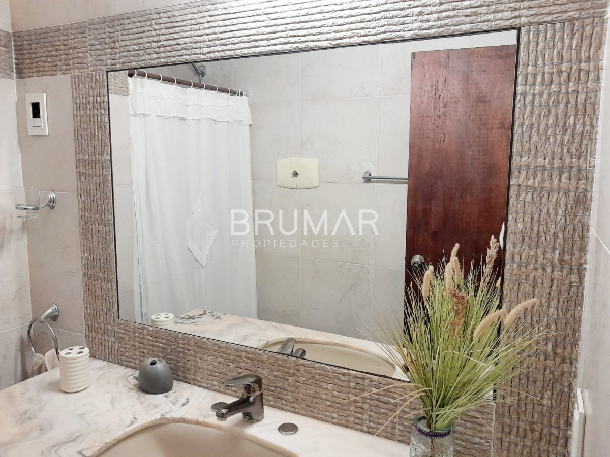 Casa ID.93 - Casa en venta 4 dormitorios oportunidad en Pinares