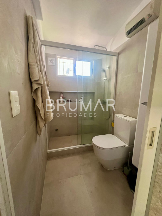 Casa ID.662 - Alquiler de verano playa mansa 4 dormitorios