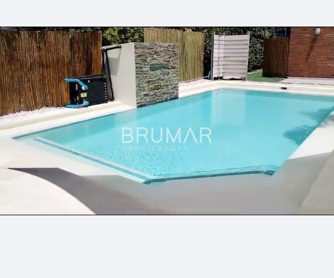 Casa ID.942 - Casa playa mansa 4dorm. 4 baños. Piscina climatizada, etc