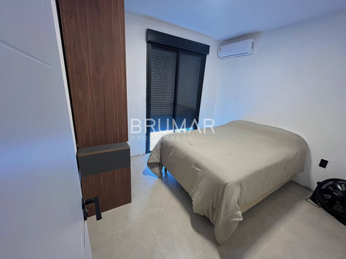 Casa ID.739 - Casa en alquiler anual y venta