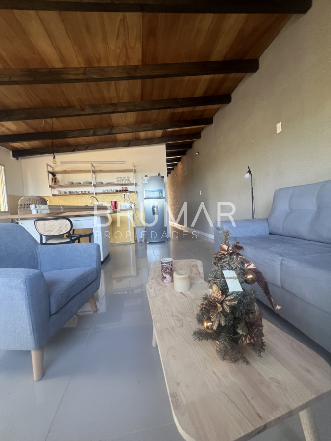 Casa ID.705 - Casa en venta 2 dormitorios mas dependencia