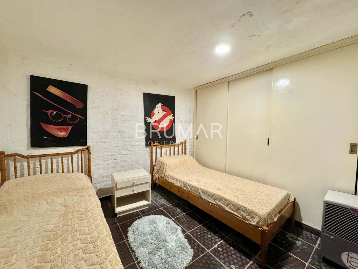 Casa ID.438 - Casa en venta de siete dormitorios en Punta del Este