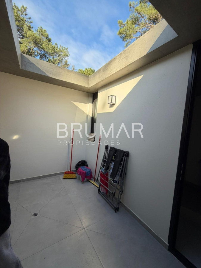 Casa ID.944 - EXCLUSIVA CASA EN LA BARRA