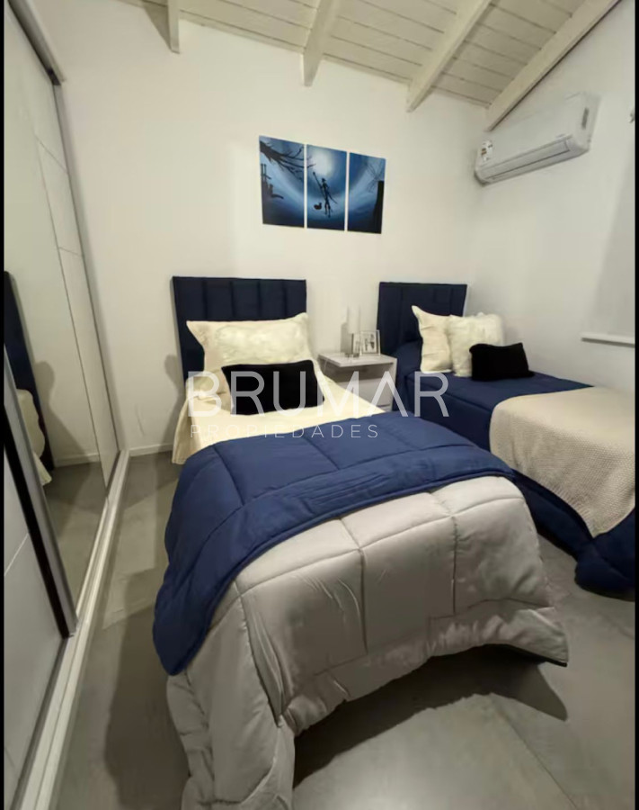 Casa ID.720 - Casa alquiler anual 3 dormitorios a dos cuadras de la playa 