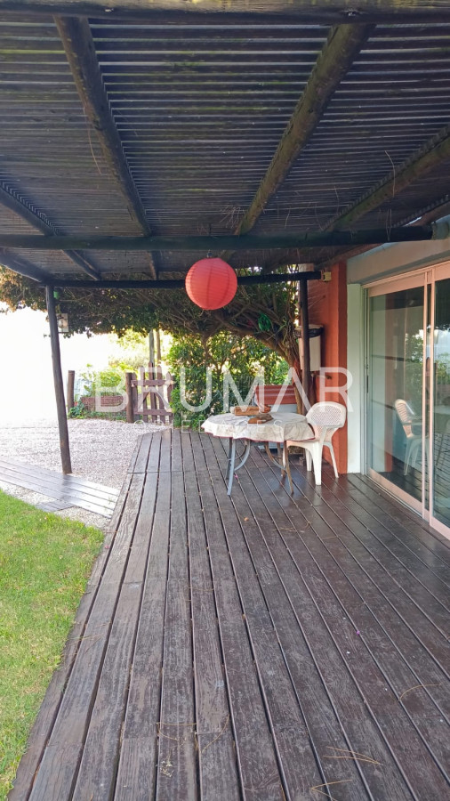 Casa ID.9 - Venta casa en Pinares a pasos del mar