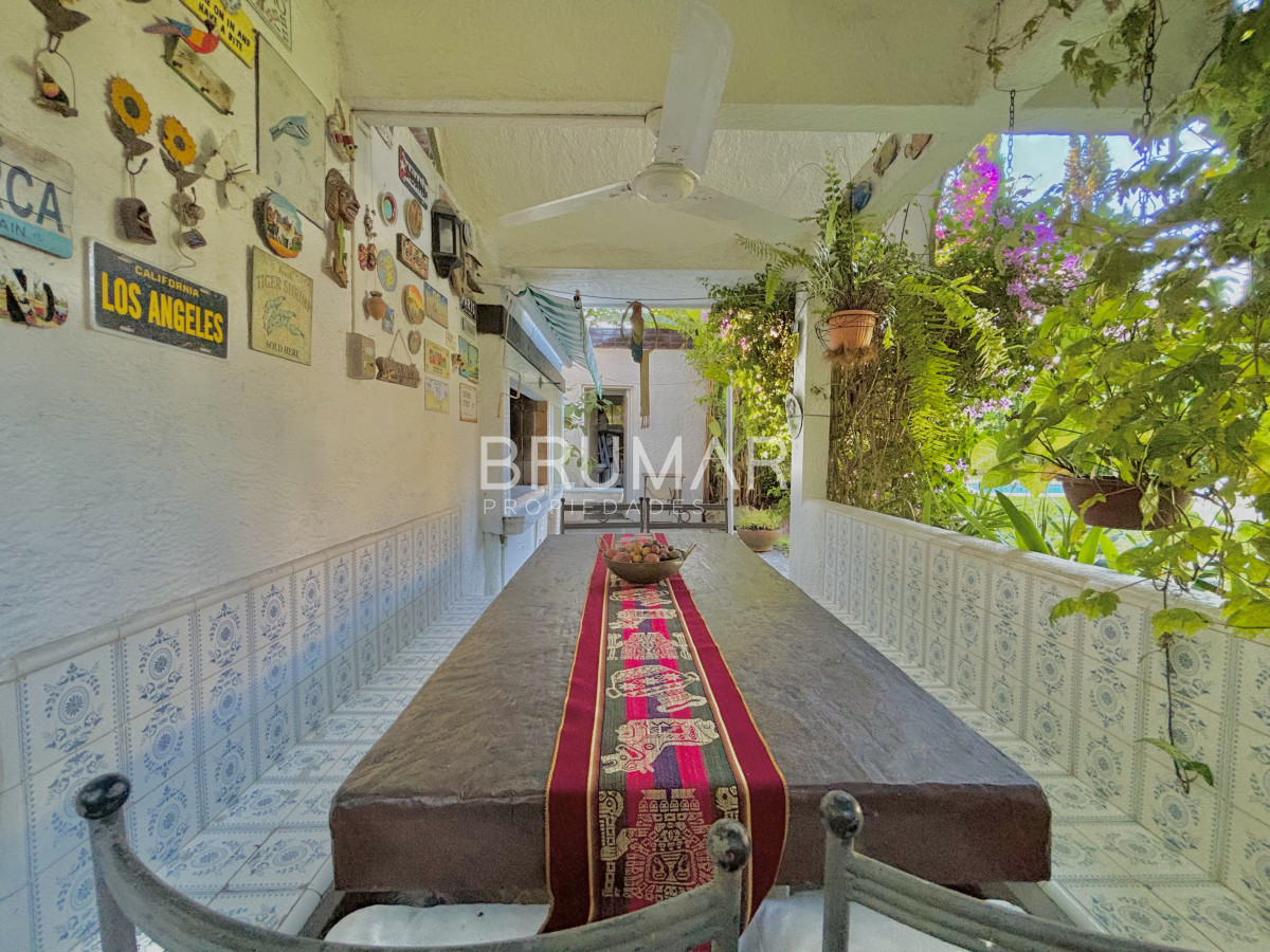 Casa ID.336 - Venta casa Cantegrill punta del este 4 dormitorios 