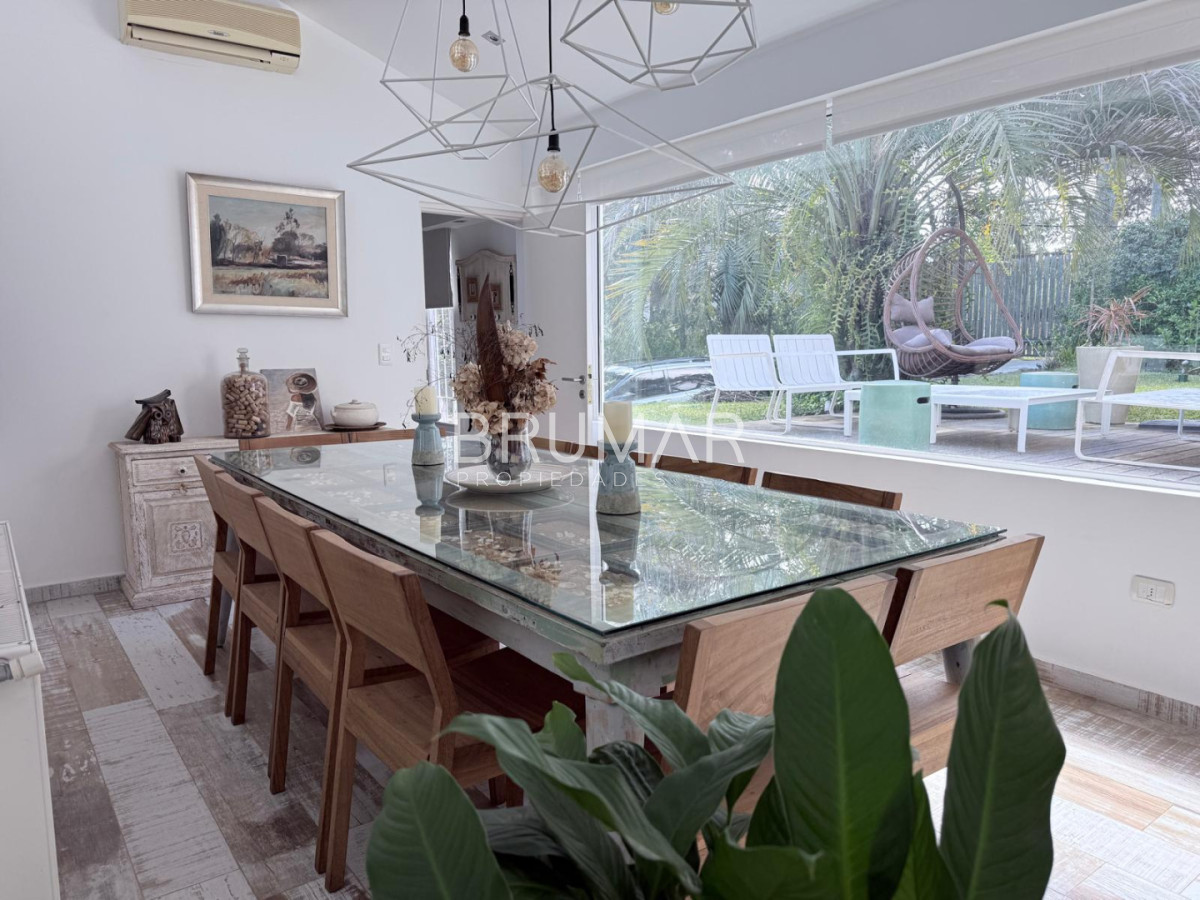 Casa ID.948 - Alquiler verano capacidad para 10 personas Punta del Este