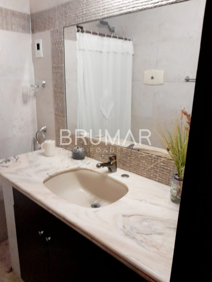 Casa ID.93 - Casa en venta 4 dormitorios oportunidad en Pinares