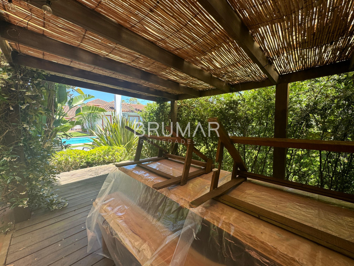 Casa ID.477 - Venta de casa gran terreno a pasos del mar