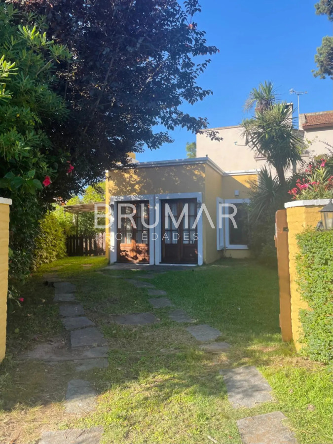Casa ID.894 - Casa en alquiler temporal - Pinares