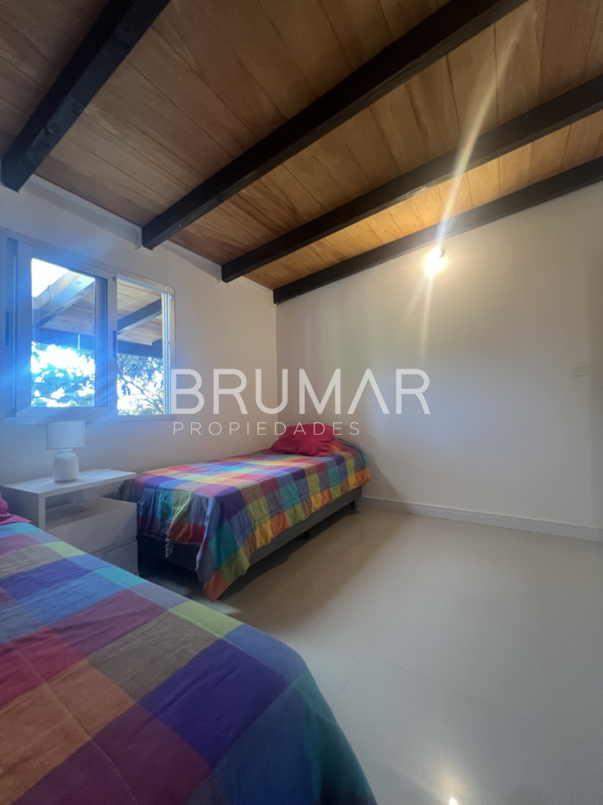 Casa ID.705 - Casa en venta 2 dormitorios mas dependencia