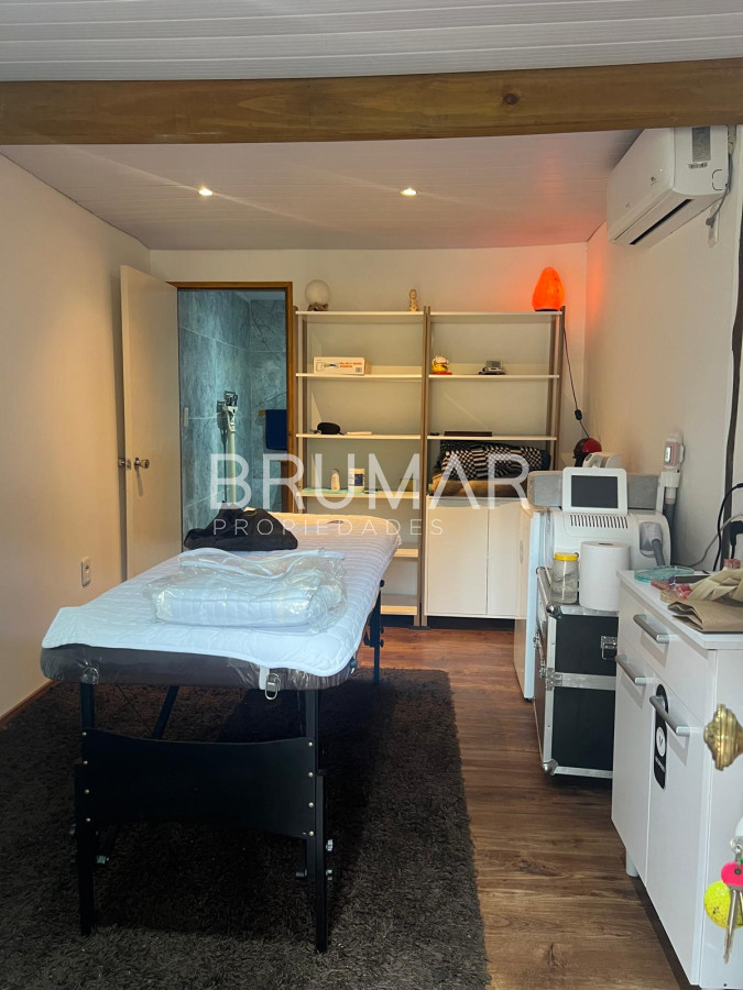 Casa ID.686 - Casa en venta y alquiler anual 2 dormitorios 