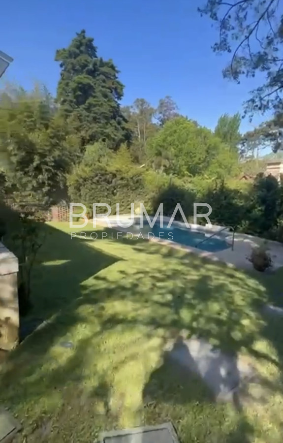 Casa ID.834 - Casa en venta con potencial a zona comercial