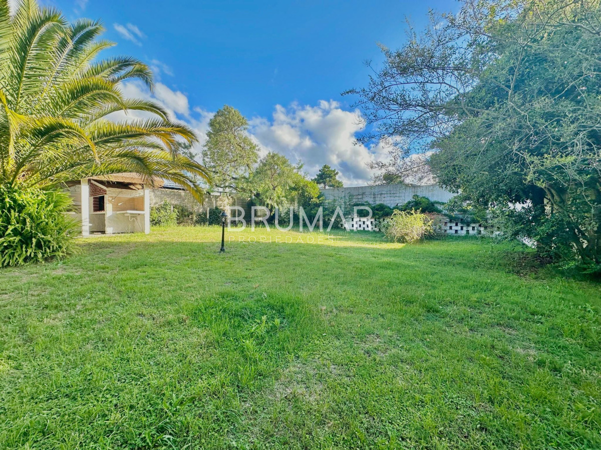 Casa ID.357 - Venta casa punta del este pinares 4 dormitorios 