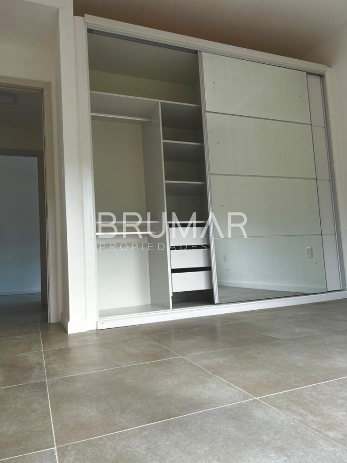Burnett - GoPunta - Portal Inmobiliario de Punta del Este - Maldonado