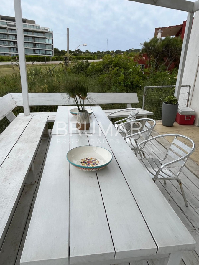 Casa ID.736 - Venta, Casa Primera Línea al Océano.