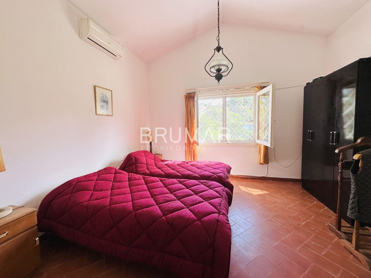 Casa ID.32 - Casa en zona de colegios con excelente terreno de 2832 m².